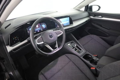 Volkswagen Golf Variant 1.0 eTSI EVO DSG Life usata