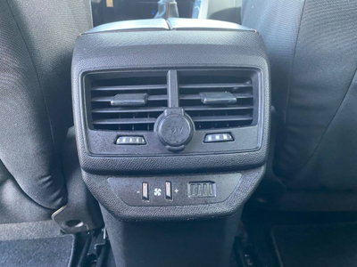 Peugeot 5008 BlueHDi 120 S&S Business Mix (16)