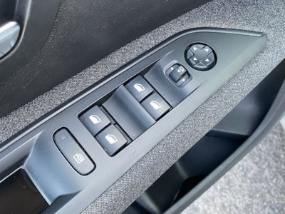 Peugeot 5008 BlueHDi 120 S&S Business Mix (9)
