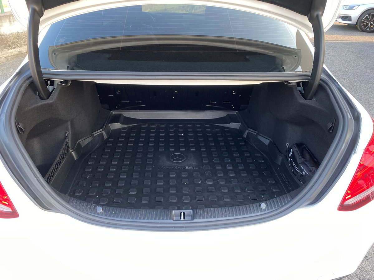 Mercedes-Benz Classe C 220 d 4Matic Auto Premium (11)