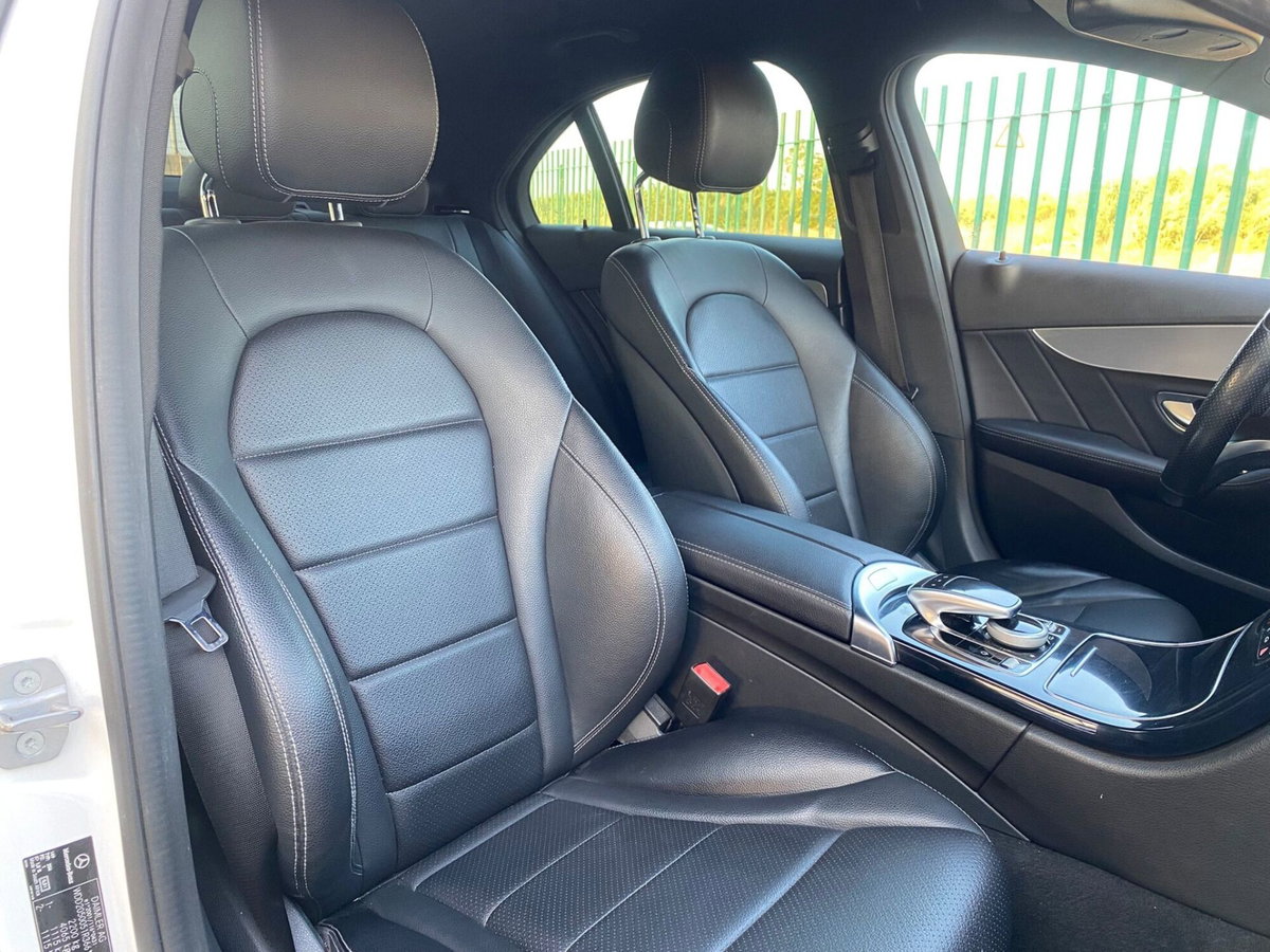 Mercedes-Benz Classe C 220 d 4Matic Auto Premium (18)