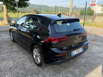 Volkswagen Golf 2.0 TDI SCR Life (13)
