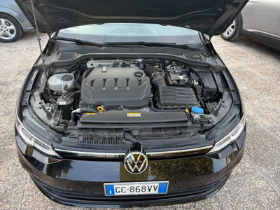 Volkswagen Golf 2.0 TDI SCR Life (16)