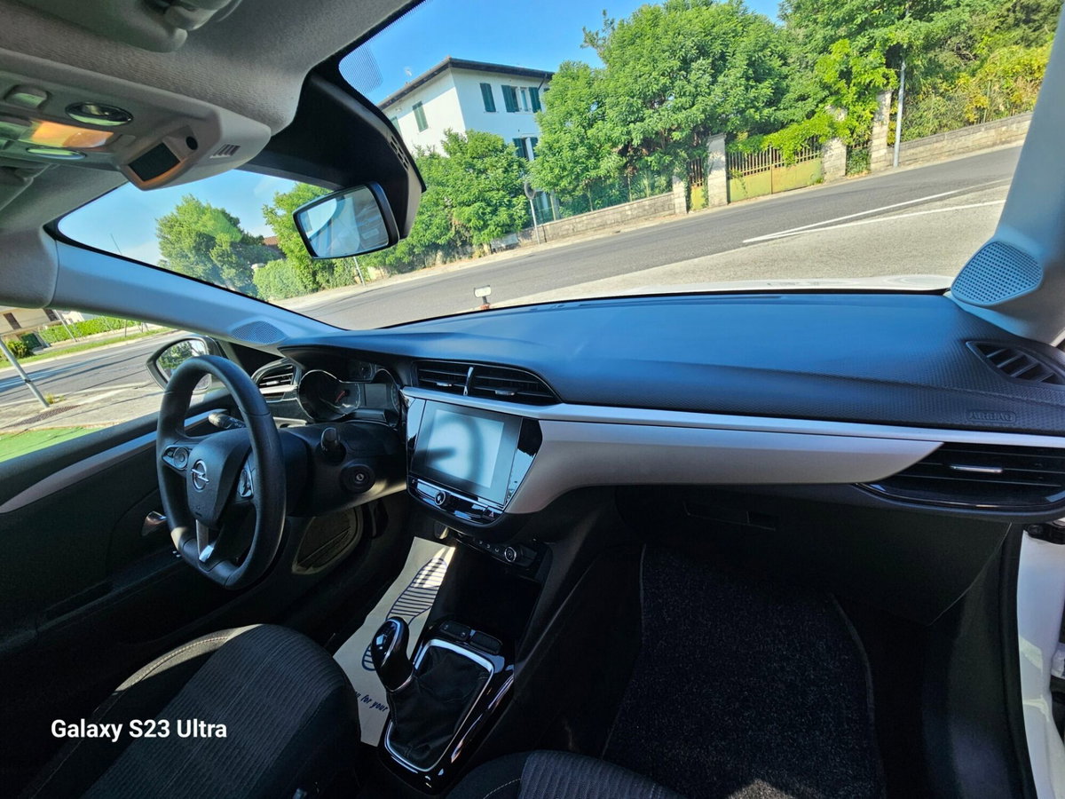 Opel Corsa 1.2 Elegance (7)
