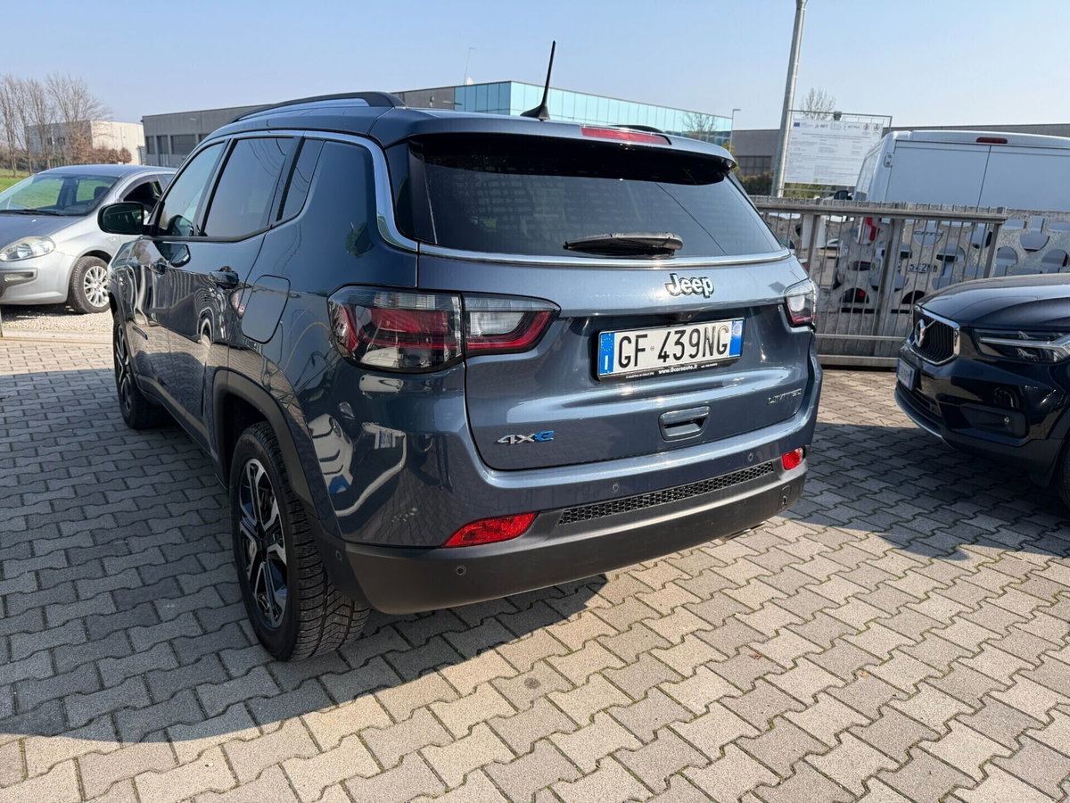 Jeep Compass 1.3 T4 190CV PHEV AT6 4xe Limited (5)