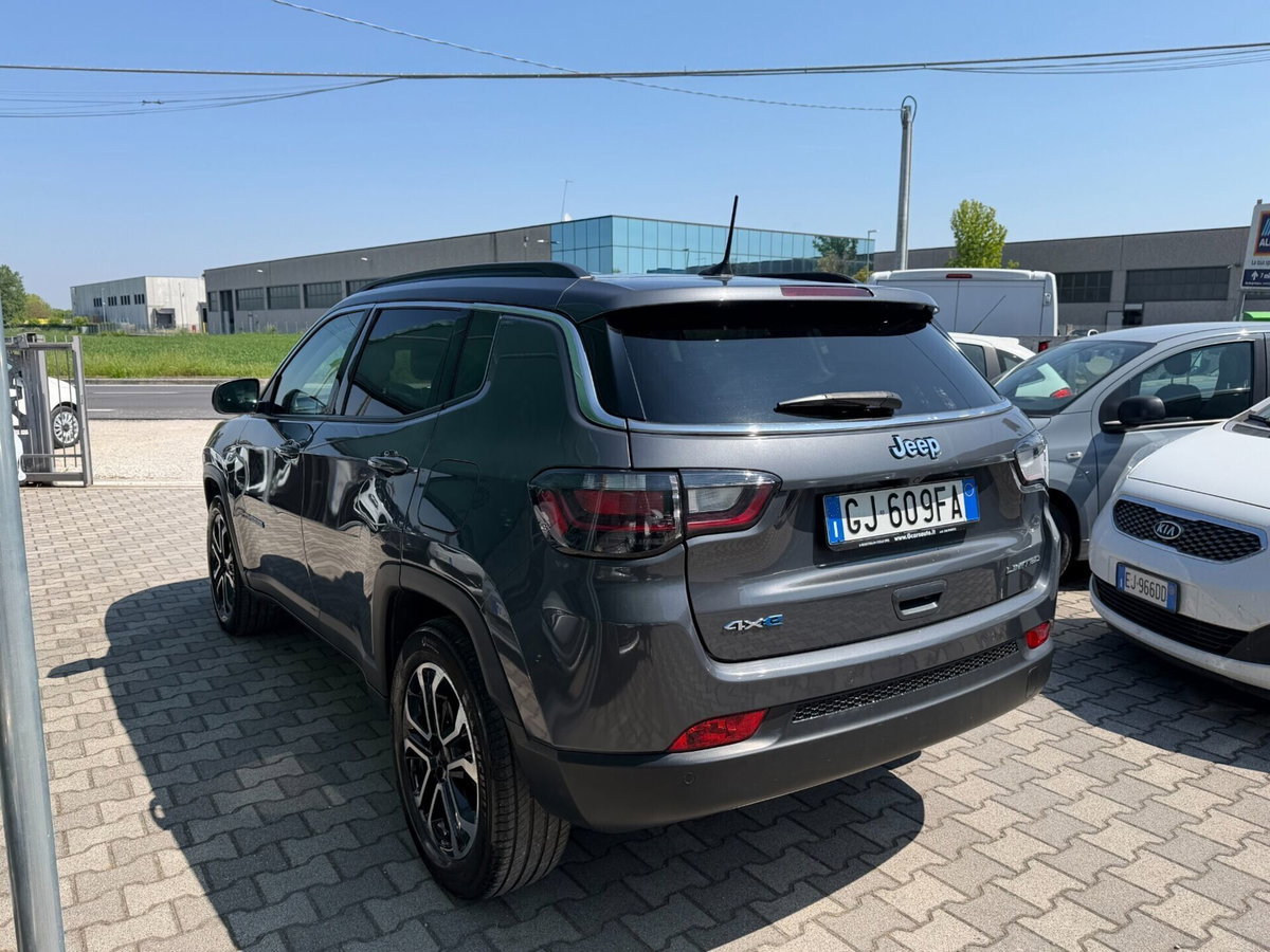 Jeep Compass 1.3 T4 190CV PHEV AT6 4xe Limited (6)