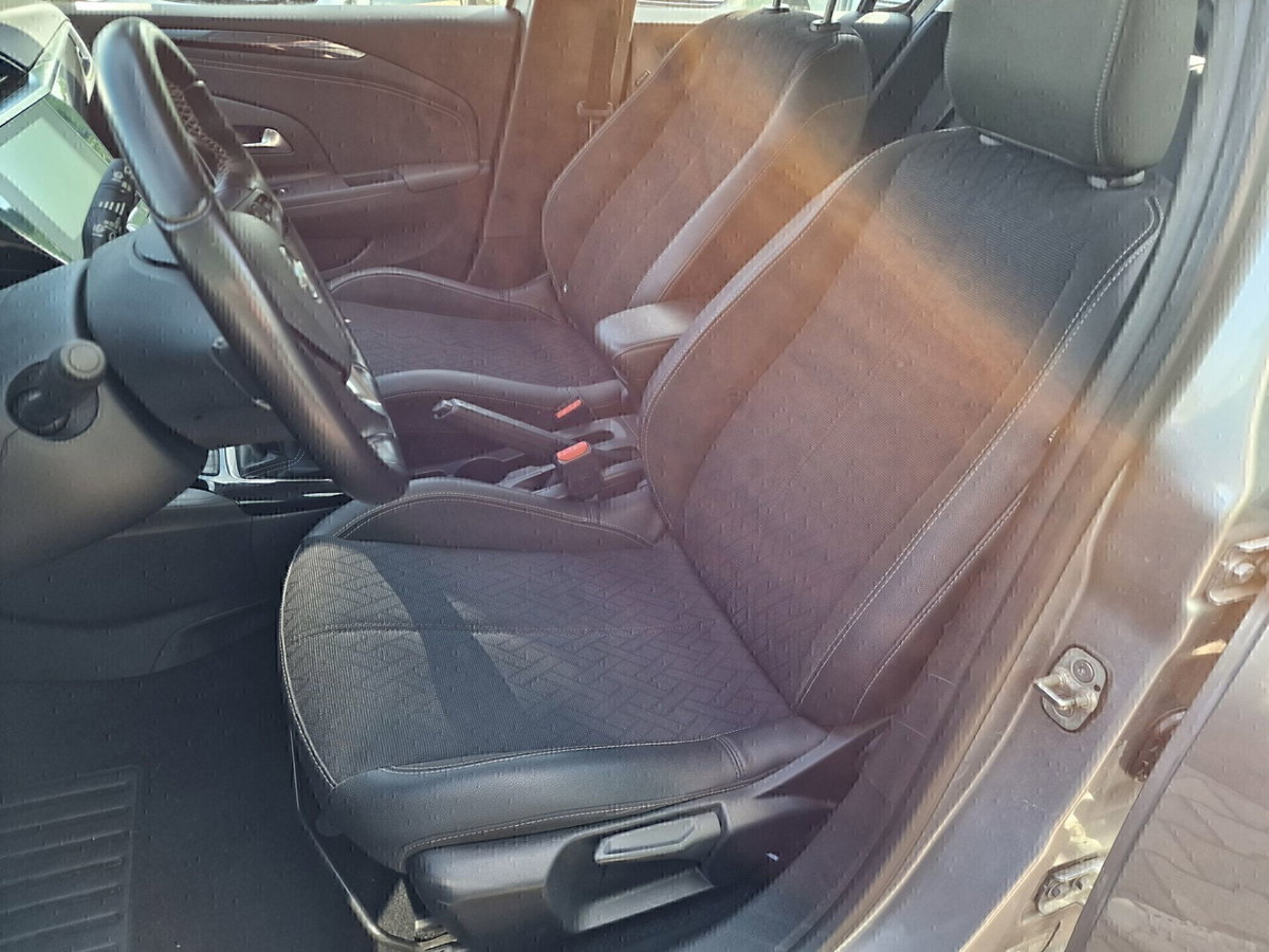 Opel Corsa 1.2 Elegance (15)