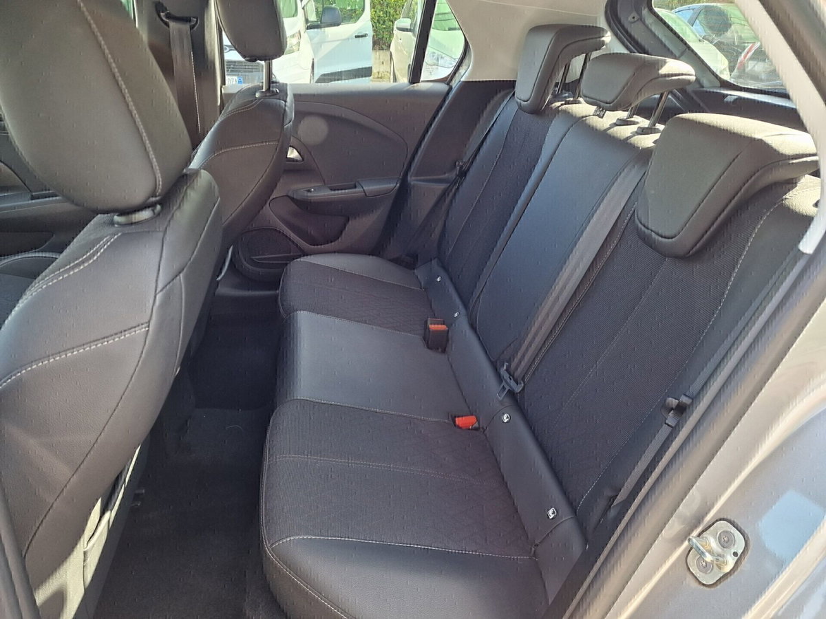 Opel Corsa 1.2 Elegance (16)