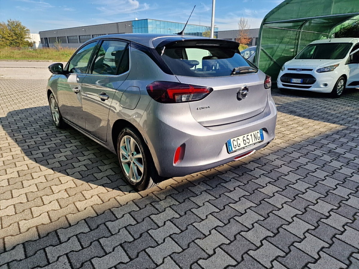 Opel Corsa 1.2 Elegance (4)