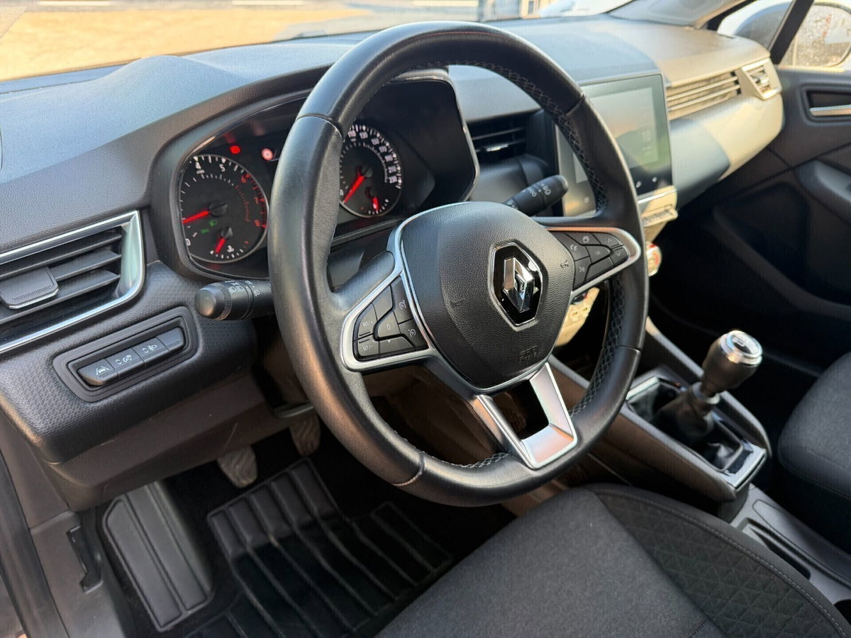 Renault Clio TCe 90 CV 5 porte Business (12)