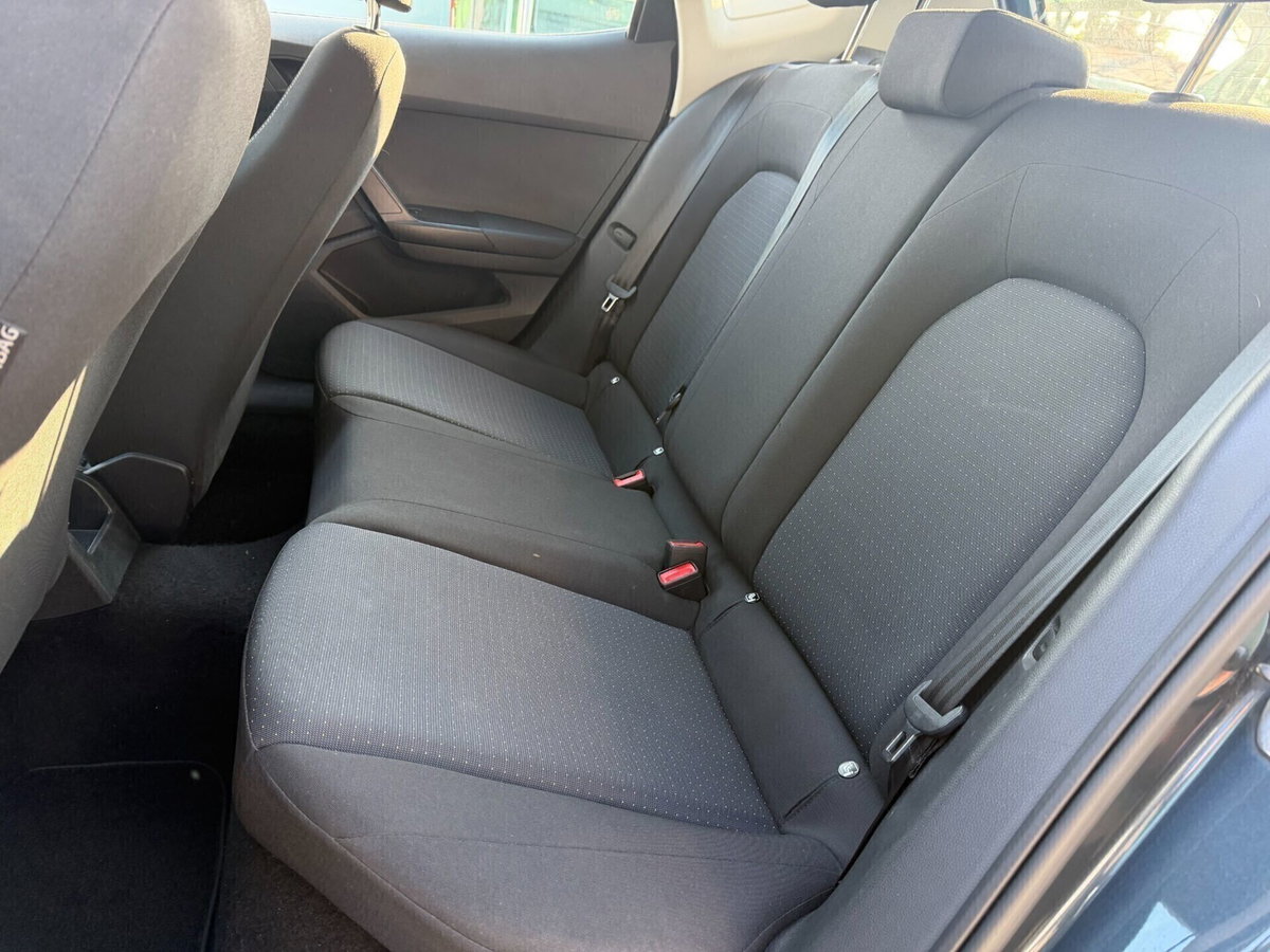 SEAT Arona 1.0 EcoTSI 110 CV DSG Style (15)