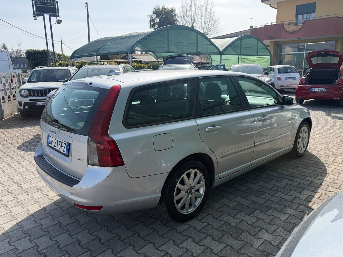 Volvo V50 1.6 D cat Summum (4)
