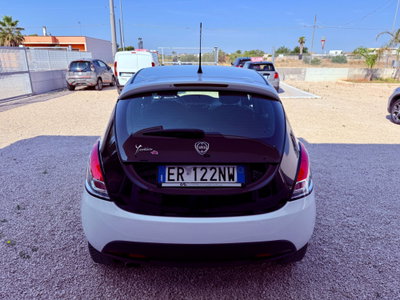 Lancia Ypsilon 1.2 69 CV 5 porte Gold (5)