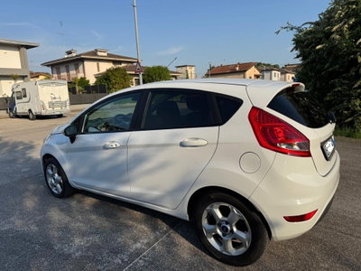 Ford Fiesta 1.2 60CV 5p. Tit. (2)