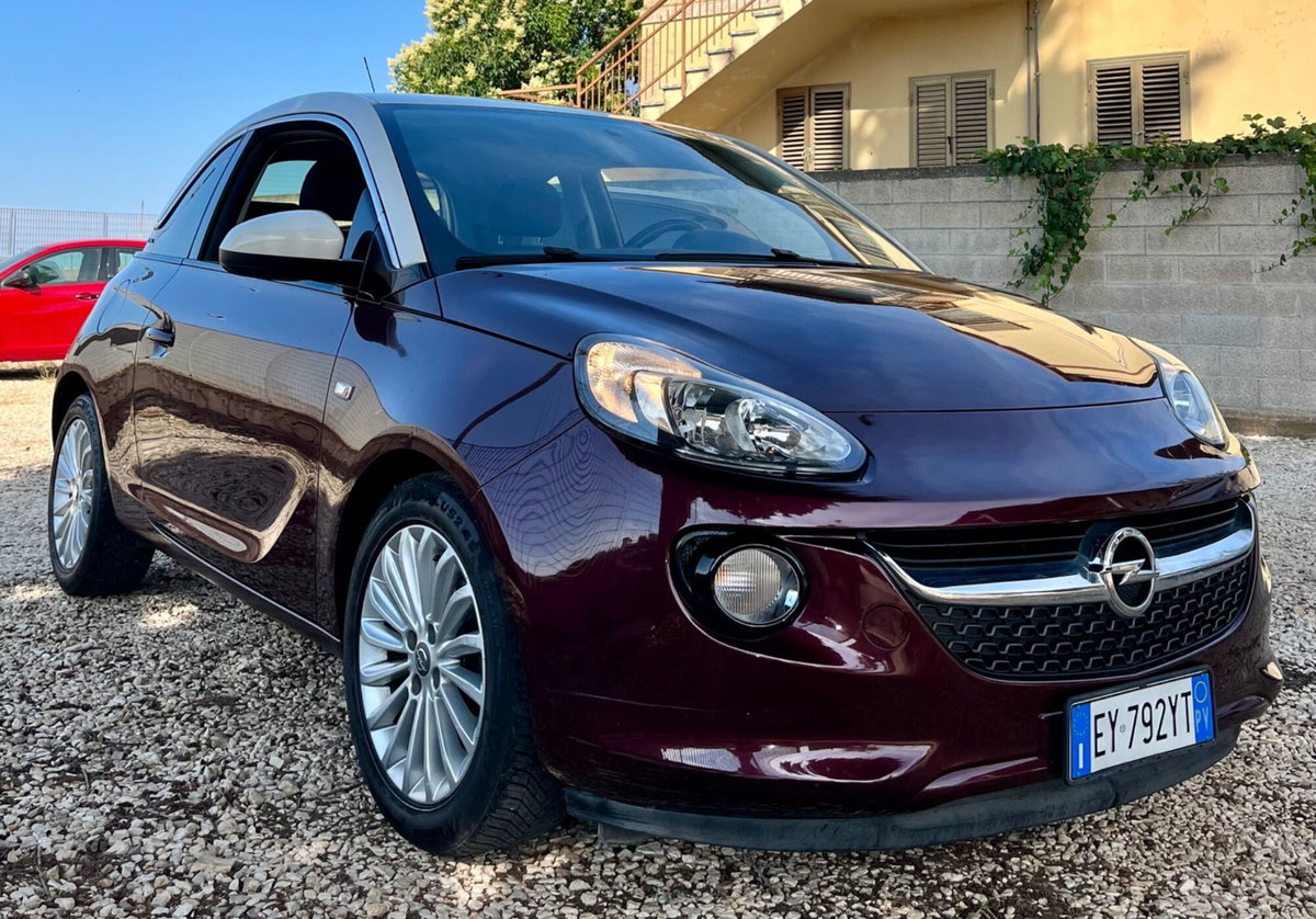 Opel Adam 1.4 87 CV GPL Tech Jam (2)