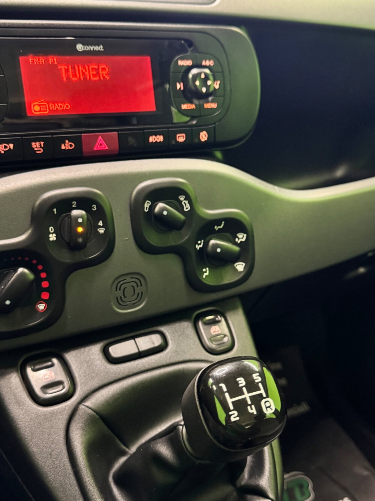Fiat Panda 1.3 MJT 95 CV S&S Lounge (15)