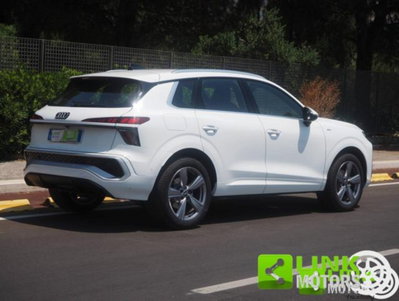 Audi Q3 Sportback 1.5 tfsi mhev S line edition 150cv s-tronic (2)