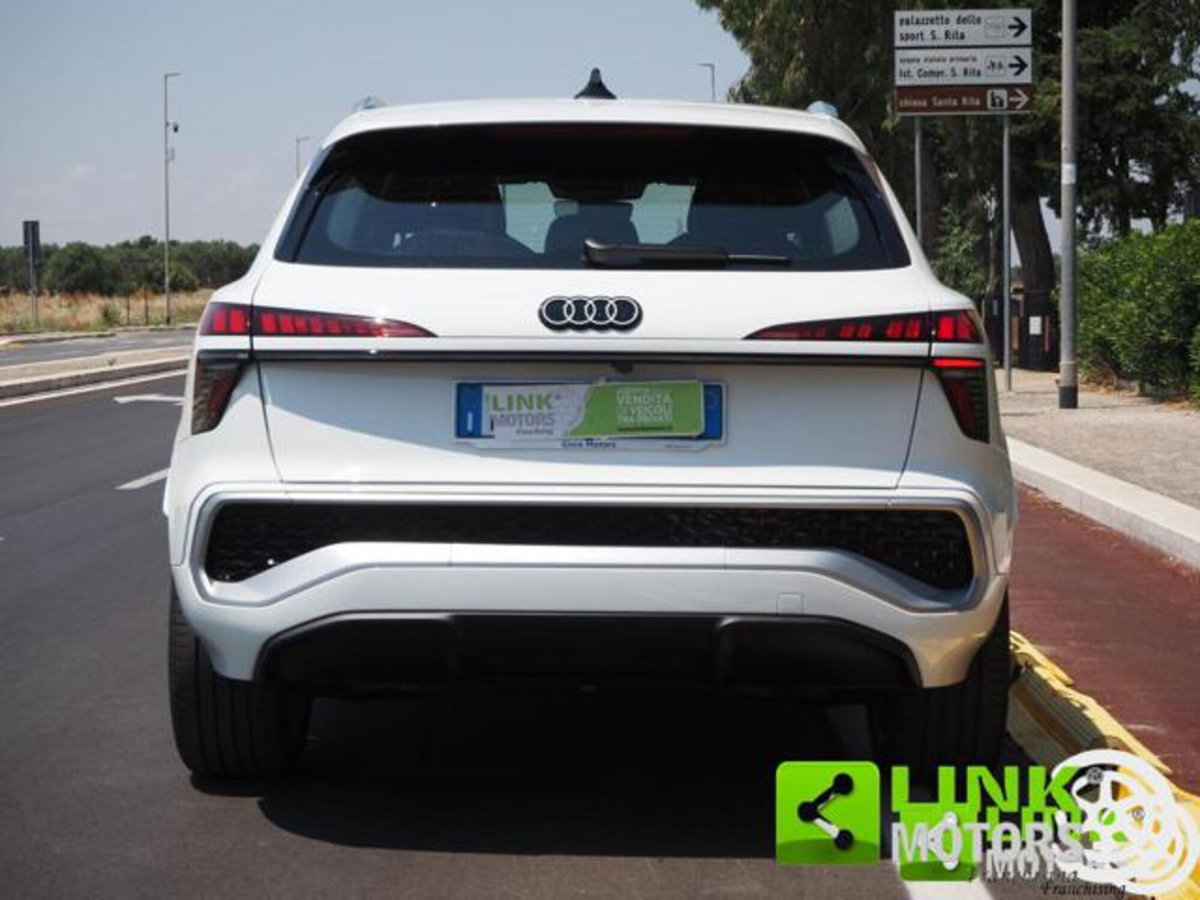 Audi Q3 Sportback 1.5 tfsi mhev S line edition 150cv s-tronic (6)