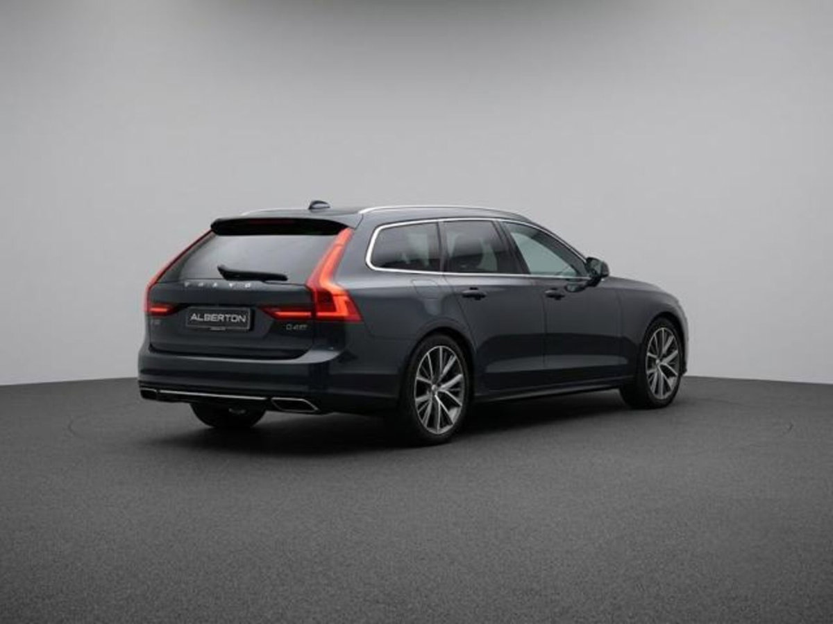 Volvo V90 D4 AWD Geartronic Inscription (10)