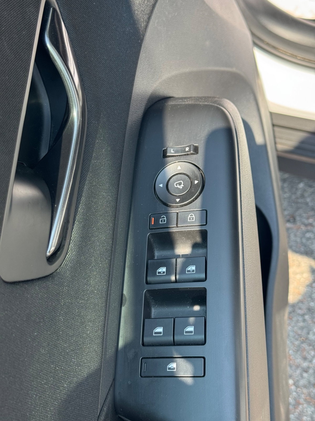 Hyundai Kona HEV 1.6 DCT XClass (11)