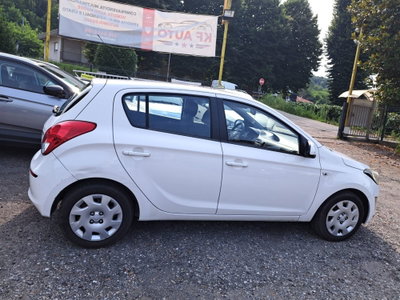 Hyundai i20 1.2 5p. Classic (11)