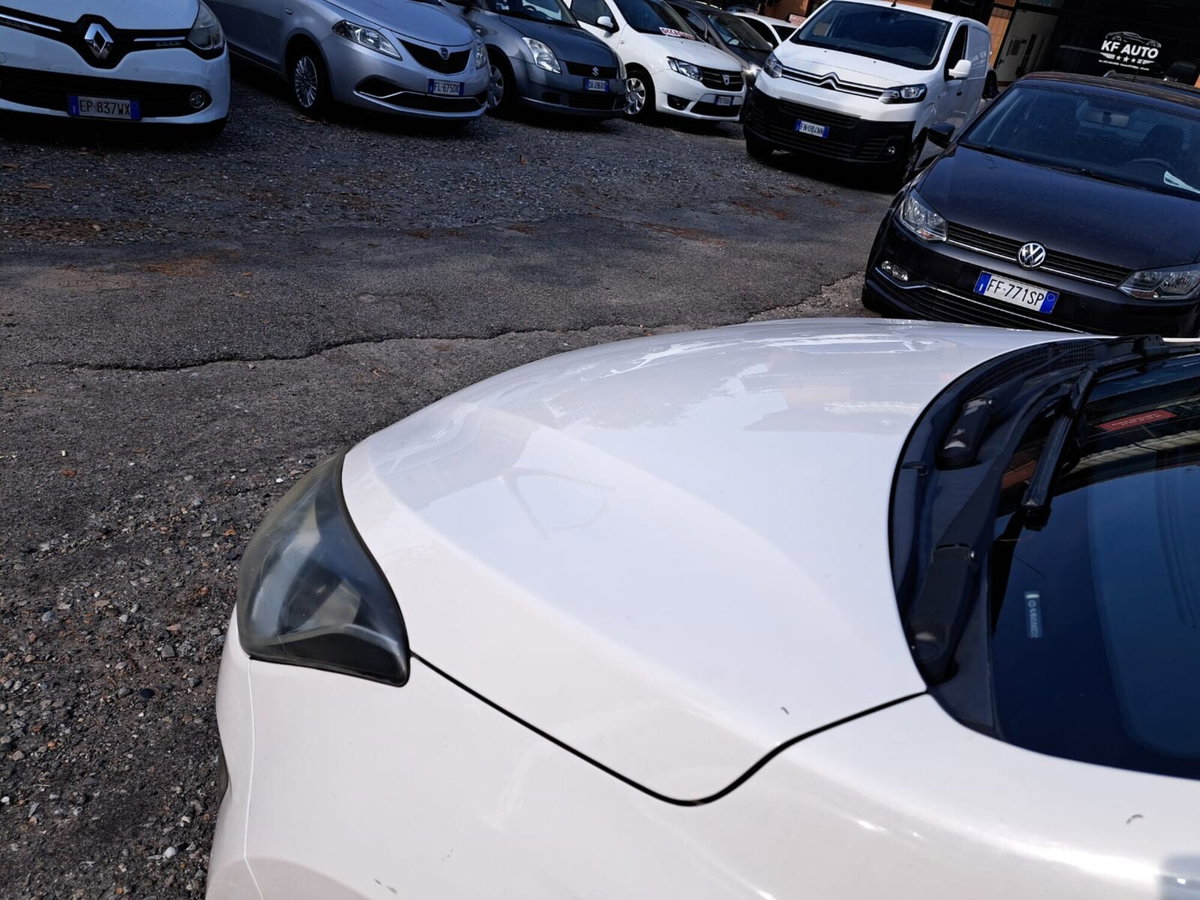 Hyundai i20 1.2 5p. Classic (16)