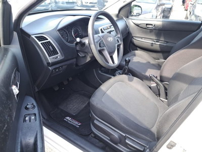 Hyundai i20 1.2 5p. Classic (18)