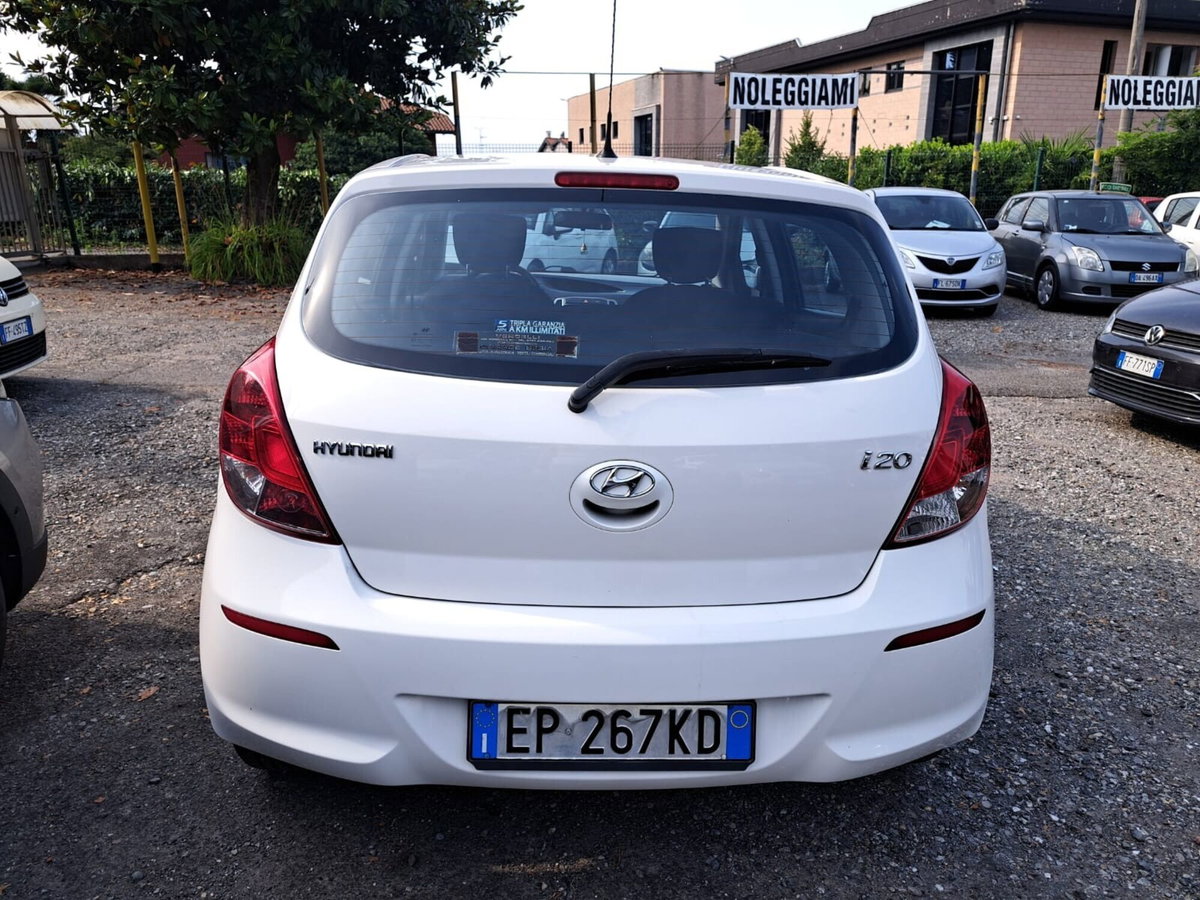 Hyundai i20 1.2 5p. Classic (4)