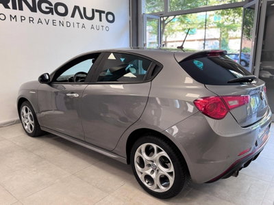 Alfa Romeo Giulietta 1.4 Turbo Distinctive Gpl 120cv E6 (5)