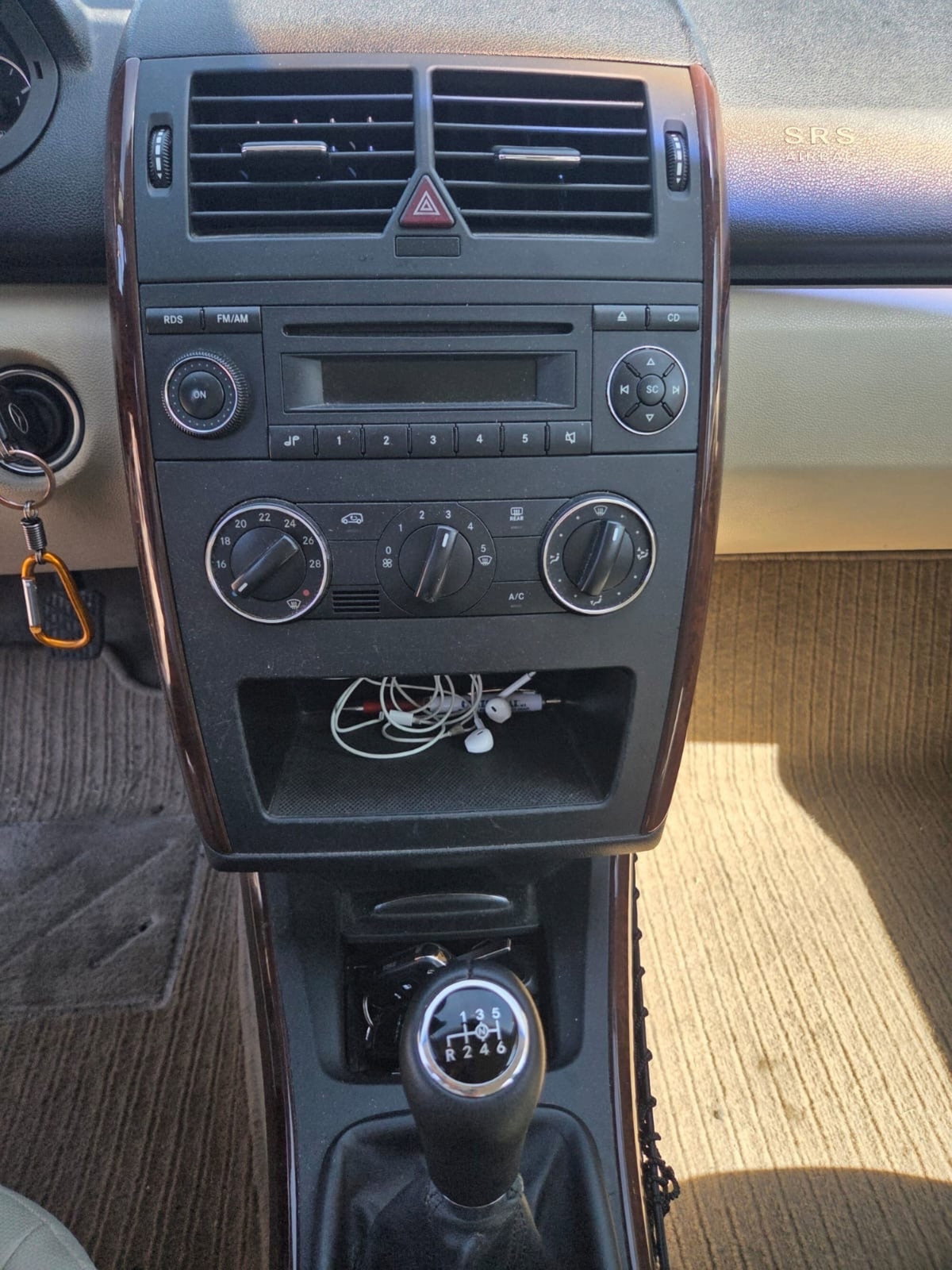 Mercedes-Benz Classe A 180 CDI Elegance (8)