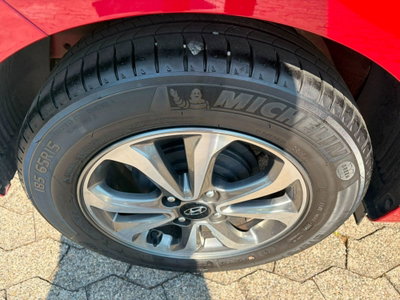 Hyundai i20 1.2 5 porte Connectline (15)