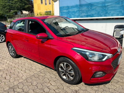 Hyundai i20 1.2 5 porte Connectline (3)