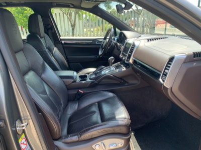 Porsche Cayenne 3.0 Diesel (11)