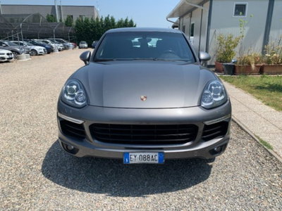 Porsche Cayenne 3.0 Diesel (2)