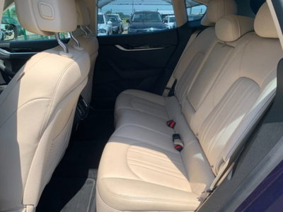 Maserati Levante Levante V6 Diesel 275 CV AWD Granlusso (10)