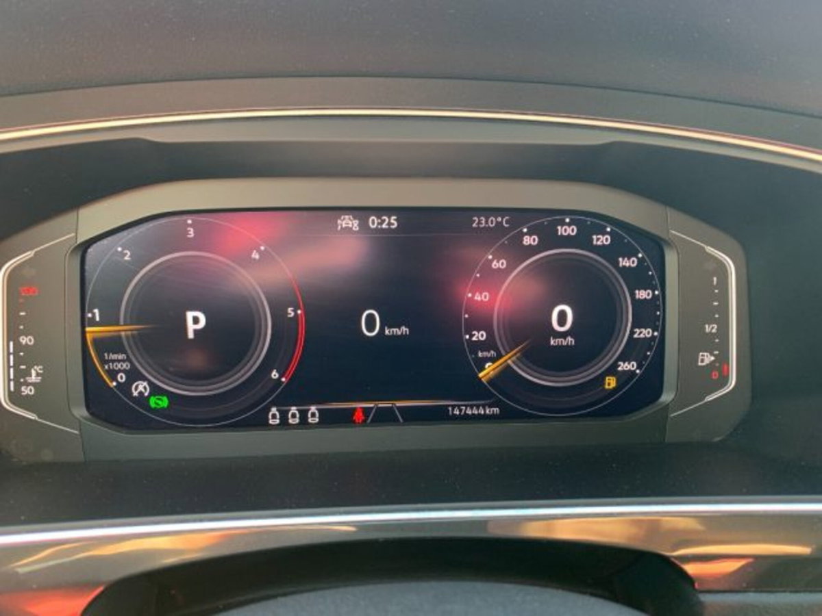 Volkswagen Tiguan 2.0 TDI 150 CV SCR DSG 4MOTION Life (14)
