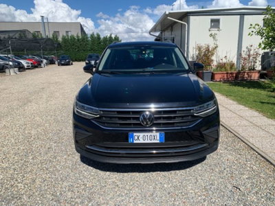 Volkswagen Tiguan 2.0 TDI 150 CV SCR DSG 4MOTION Life (2)
