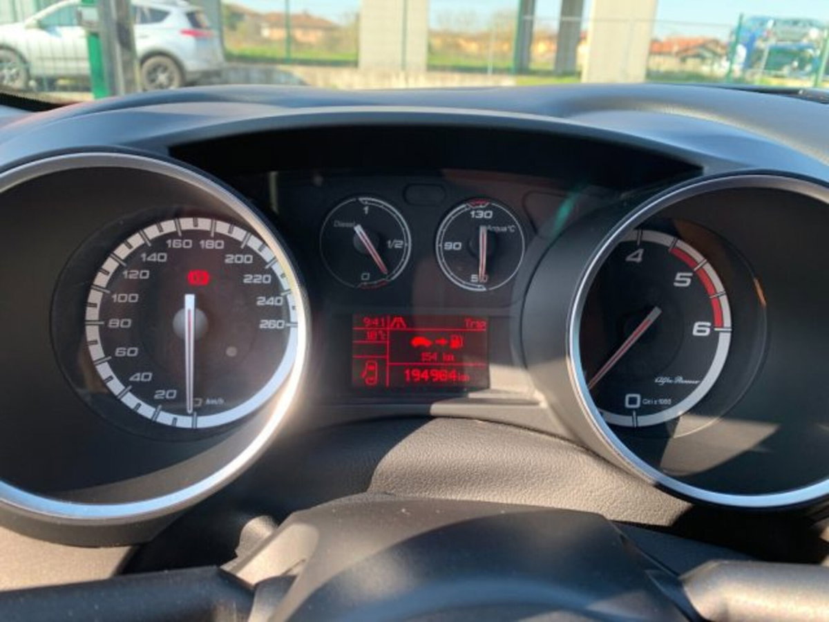 Alfa Romeo Giulietta 1.6 JTDm-2 Giulietta (19)
