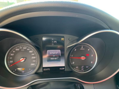 Mercedes-Benz CLS Shooting Brake 220 d SW Premium (15)