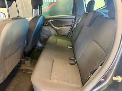 Dacia Duster 1.6 110CV 4x2 Serie Limitata Trasversale (11)