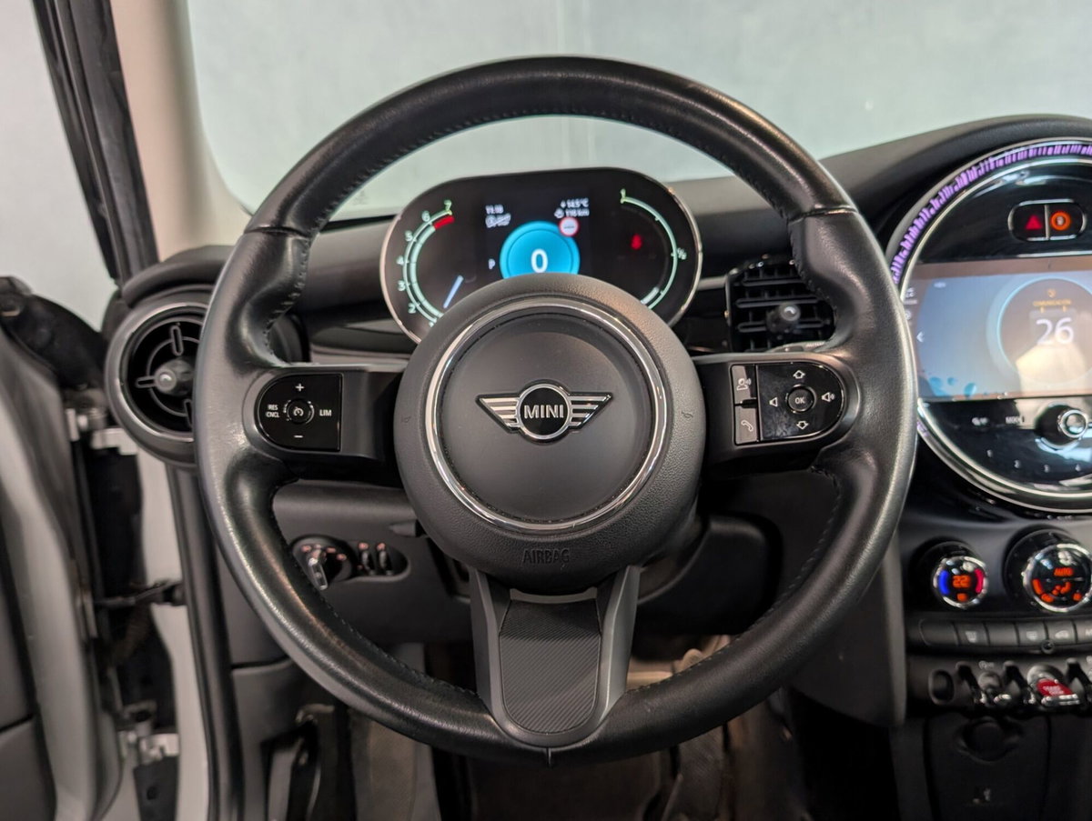 MINI Mini 1.5 Cooper Business 5 porte (8)