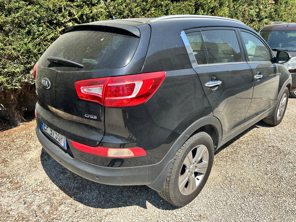 Kia Sportage 1.7 CRDI VGT 2WD Active (8)