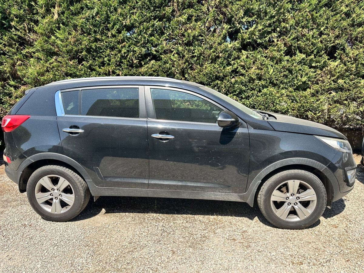 Kia Sportage 1.7 CRDI VGT 2WD Active (9)