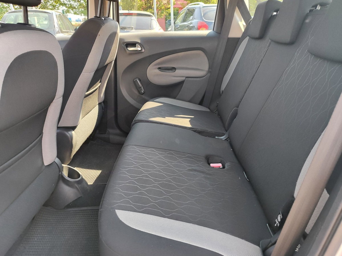 Citroen C3 Picasso 1.6 HDi 90 Seduction (10)