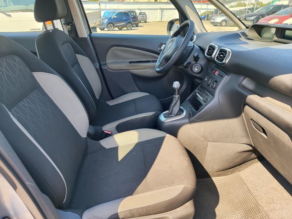 Citroen C3 Picasso 1.6 HDi 90 Seduction (13)