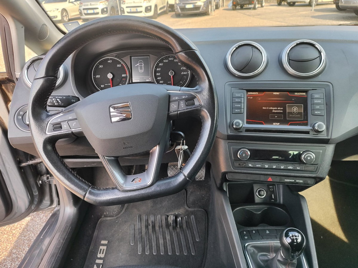 SEAT Ibiza SC 1.4 TDI 105 CV CR S/S 3p. FR (11)
