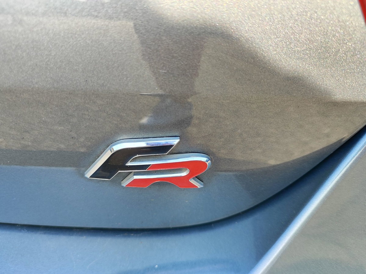 SEAT Ibiza SC 1.4 TDI 105 CV CR S/S 3p. FR (15)