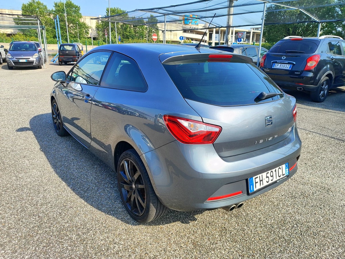 SEAT Ibiza SC 1.4 TDI 105 CV CR S/S 3p. FR (4)