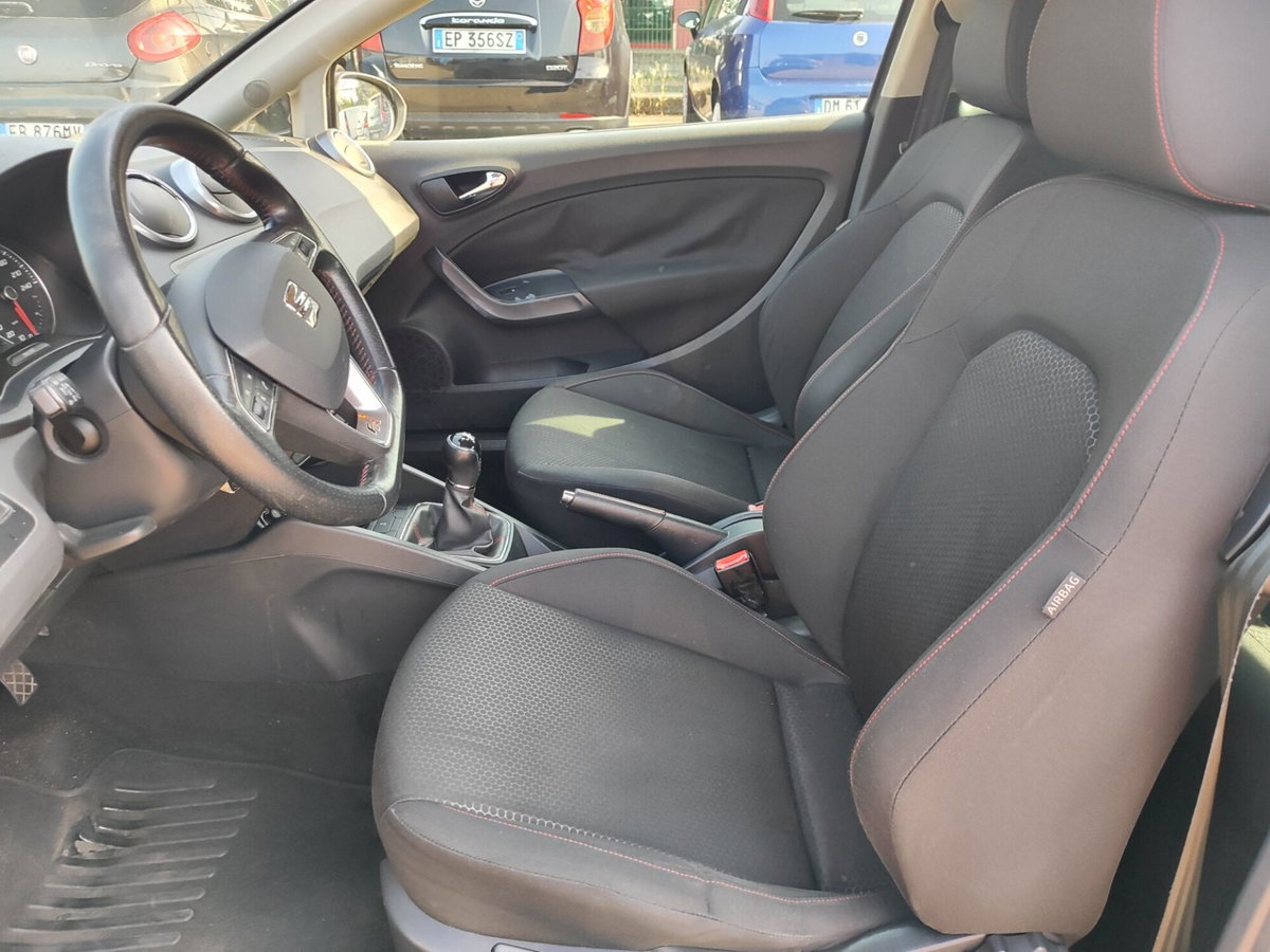 SEAT Ibiza SC 1.4 TDI 105 CV CR S/S 3p. FR (9)