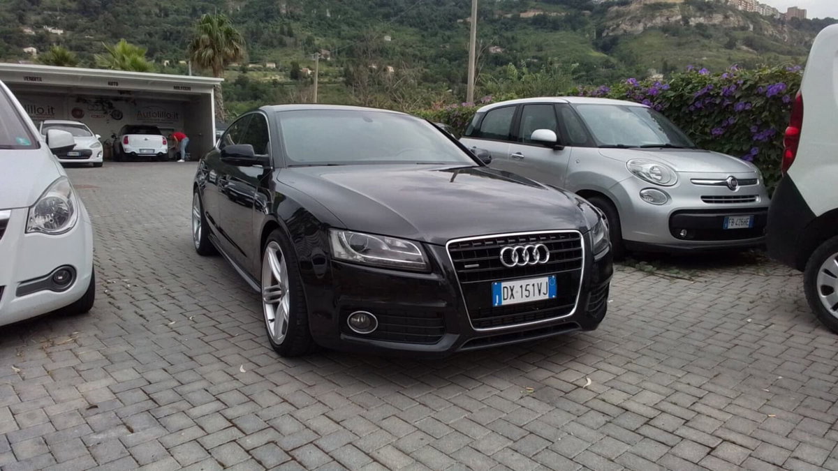 Audi A5 Coupé 3.0 V6 TDI F.AP. quattro (2)